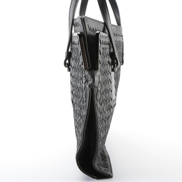 Bottega Veneta Large Frame Tote - Picture 7 of 10